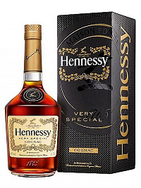 Cognac Hennessy VS v krabičce 40%0.70l